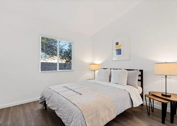 @ Marbella Lane - Modern 4br In Holiday home Oro Valley