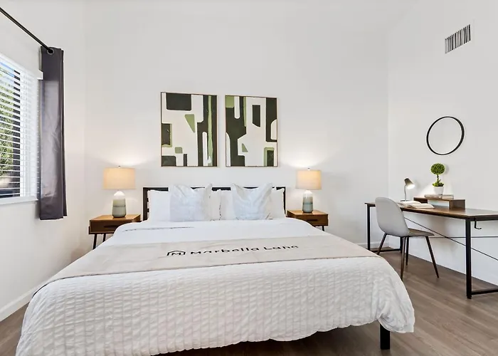 @ Marbella Lane - Modern 4br In Oro Valley