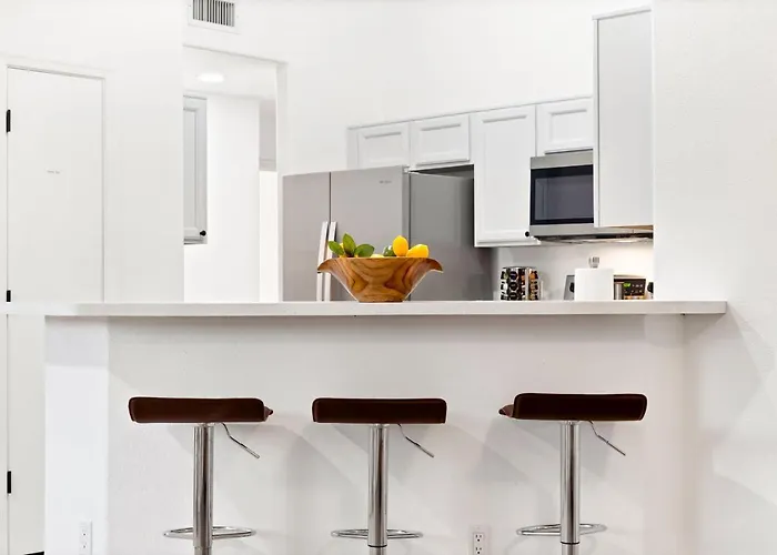 @ Marbella Lane - Modern 4br In Holiday home Oro Valley