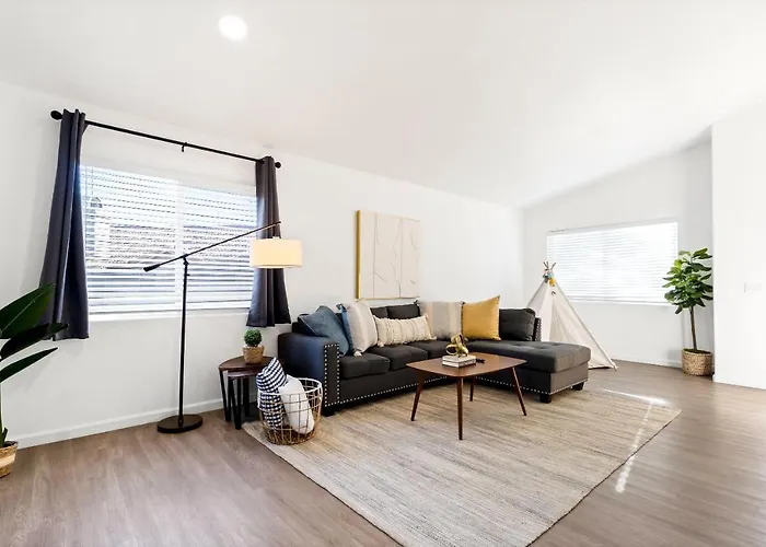 @ Marbella Lane - Modern 4br In * Oro Valley